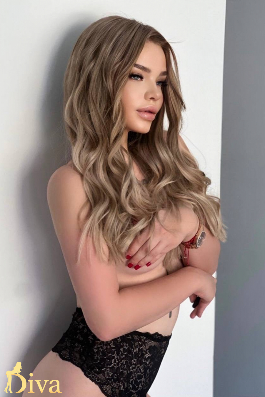 blonde-almond-r16972807433694-0002.jpg
