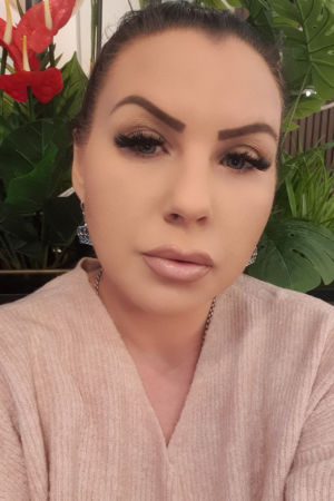 Mistress Aida