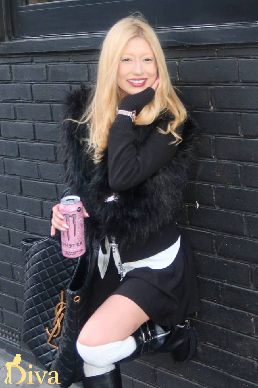 blonde-st-jamess-park-victoria-sloane-square-mitzy-r17784946315607-0002.jpg