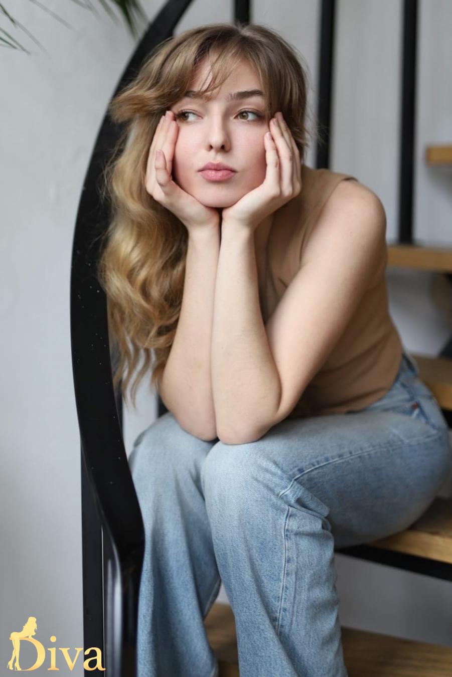 blonde-earls-court-gloucester-road-south-kensington-west-brompton-gardenia-r17510226630151-0001.jpeg
