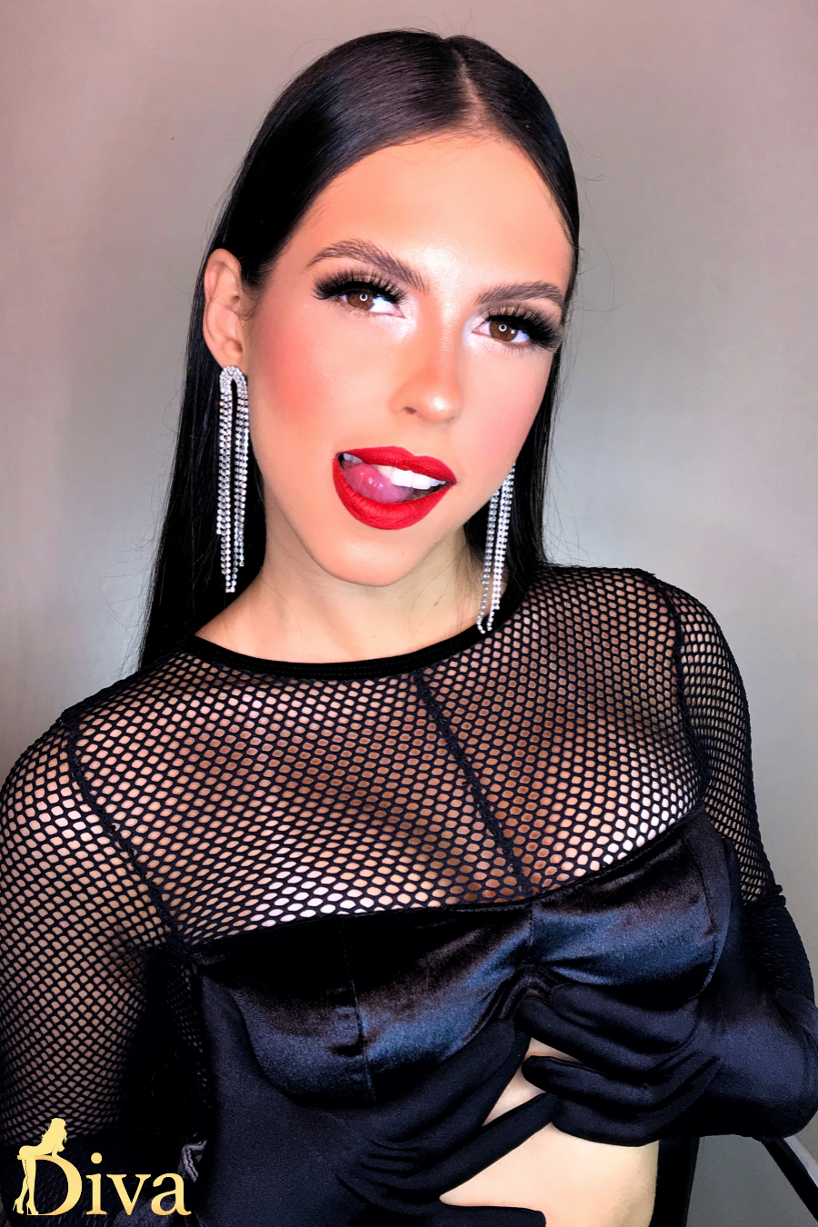 alicia-r17049003968001-0002.jpeg