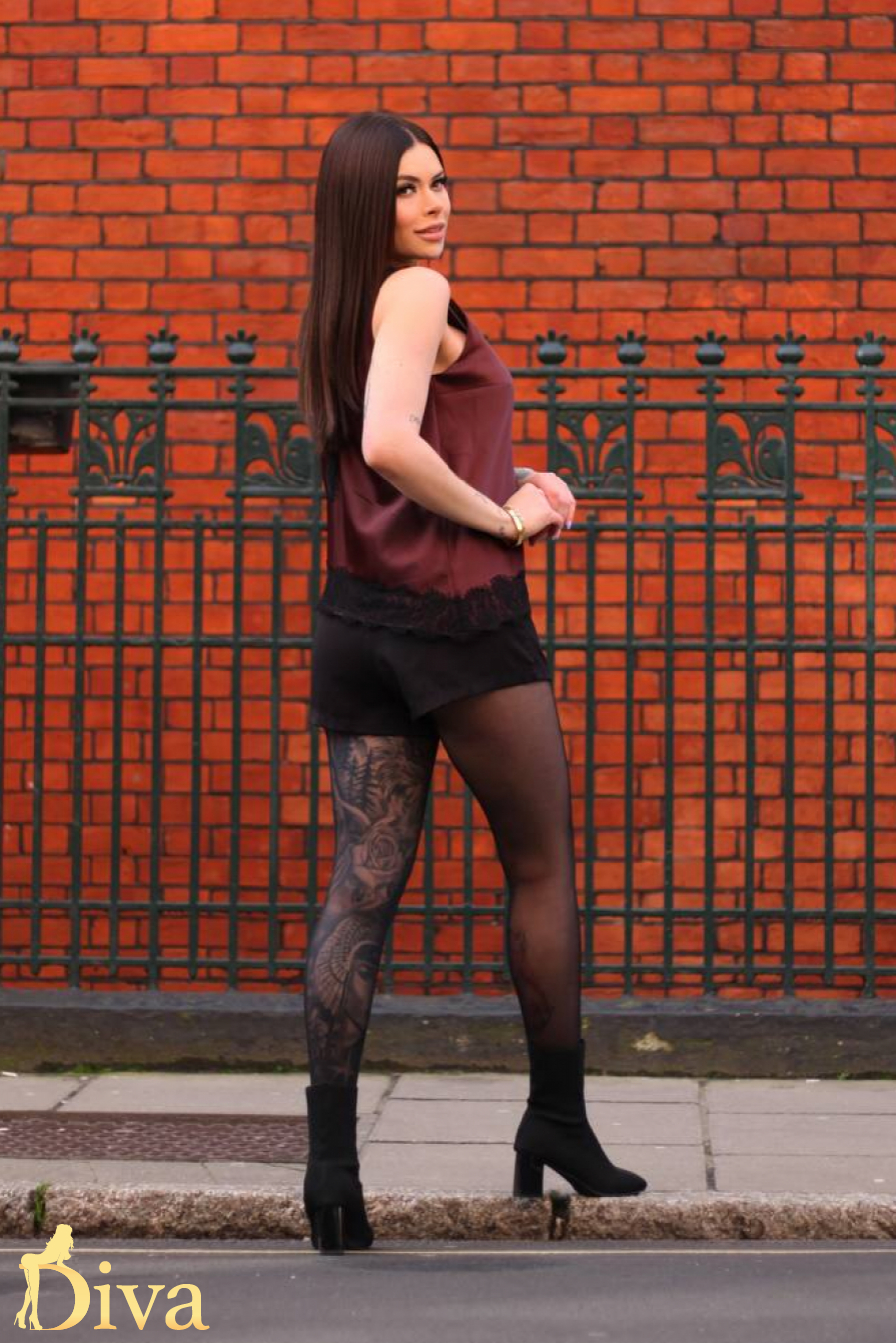 brunette-paddington-lancaster-gate-edgware-road-minola-r17716194846666-0001.jpeg