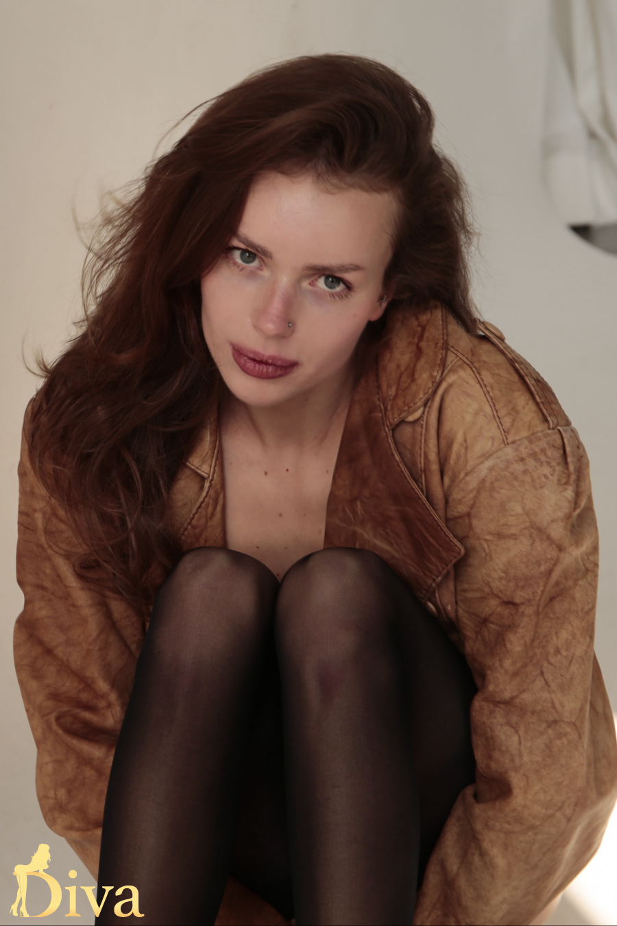 light-brown-outcalls-only-caledonian-road--barnsbury-tavria-r17809081324345-0002.jpg