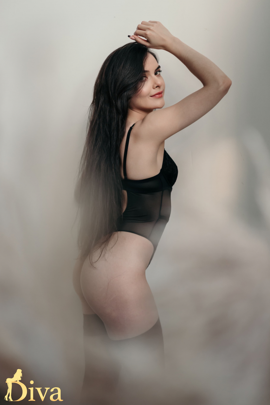 brunette-bayswater-lancaster-gate-paddington-queensway-royal-oak-weegee-r17651925206228-0001.jpg