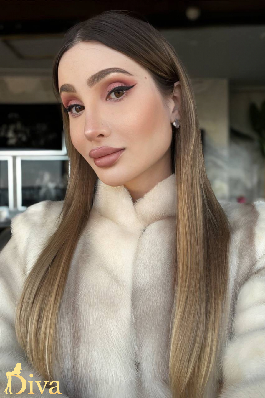 blonde-gloucester-road-south-kensington-earls-court-sensation-r17624624784719-0001.jpeg