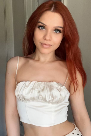 redhead-earls-court-south-kensington-gloucester-road-lakmie-r17796423668818-0003.jpg