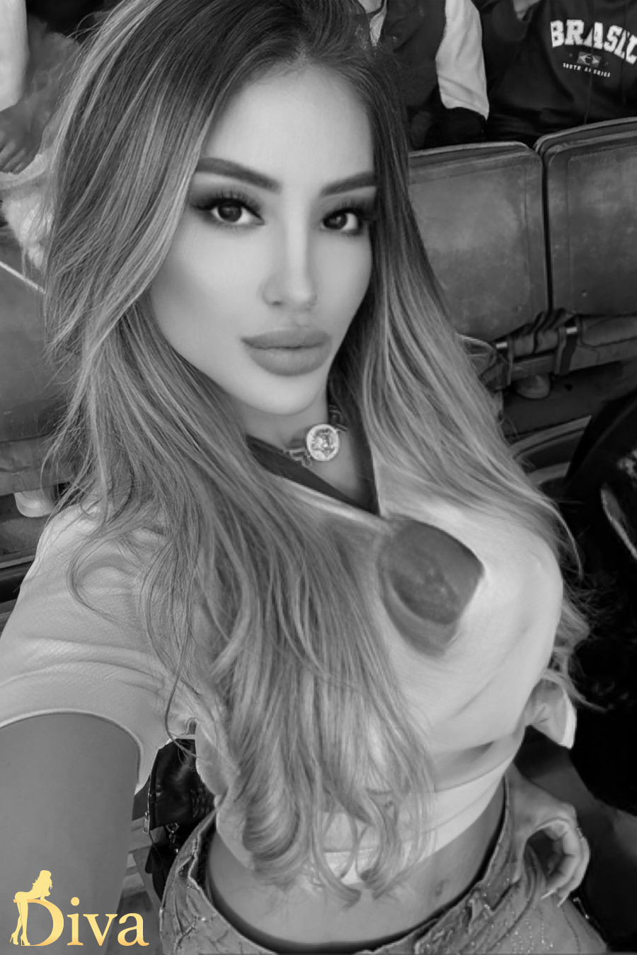 blonde-west-kensington-barons-court-west-brompton-mamani-r17632340971267-0001.jpeg