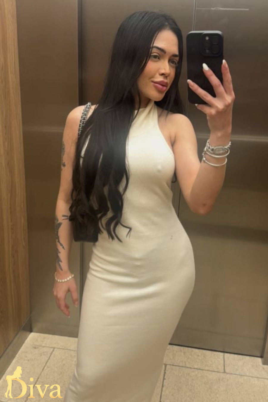 brunette-gloucester-road-south-kensington-high-street-kensington-marroni-r17354937931646-0002.jpeg