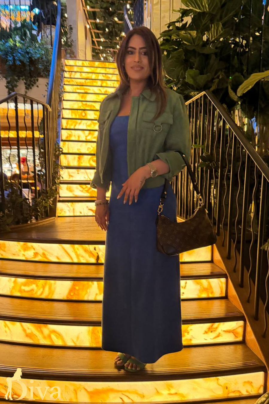 brunette-paddington-edgware-road-warwick-avenue-nandini-r17809930951747-0001.jpg