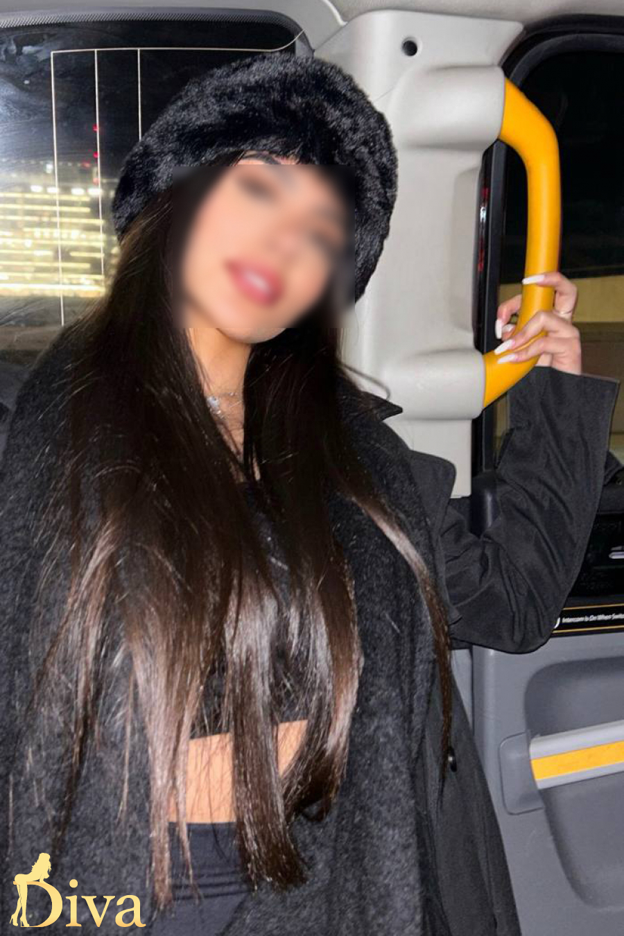 brunette-regents-park-oxford-circus-bond-street-baker-street-sangria-r17799044537067-0001.jpg