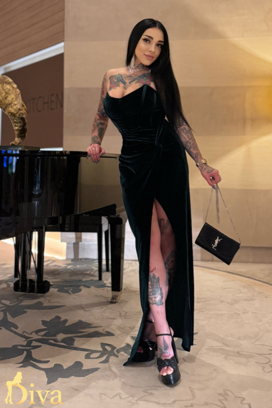 brunette-earls-court-rizziano-r17187098761492-0001.jpg