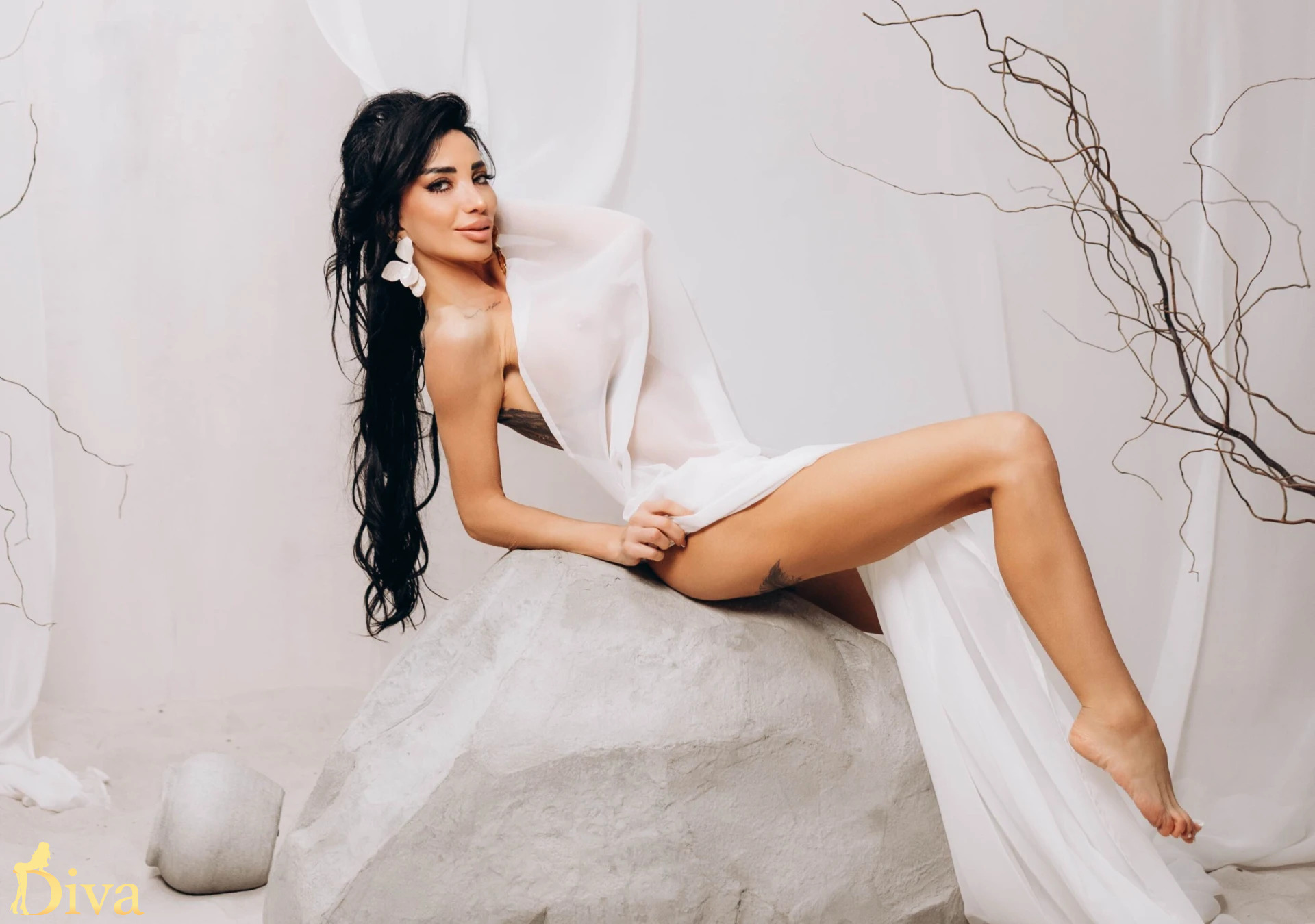 reyza-r17779908391483-0001.jpg