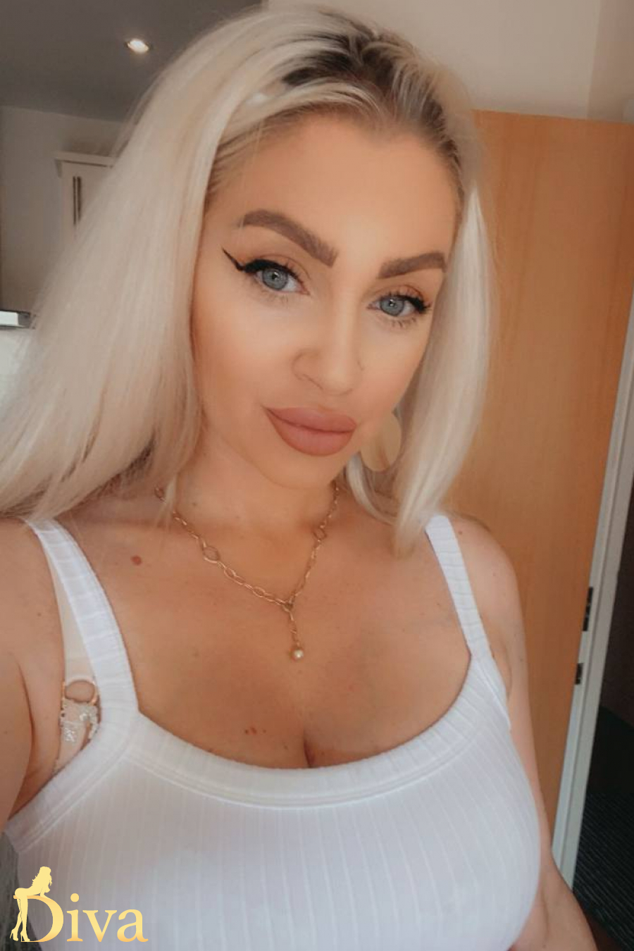blonde-outcalls-only-royal-victoria-canning-town-sherry-r17223590149105-0001.jpg