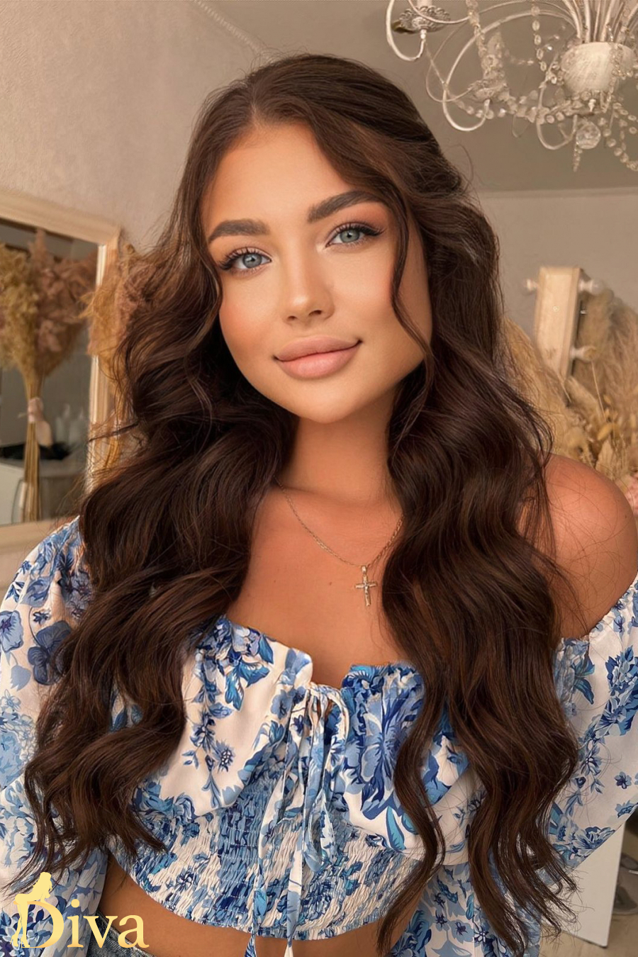 brunette-kensington-olympia-barons-court-west-kensington-medusa-r16973674879885-0002.jpg