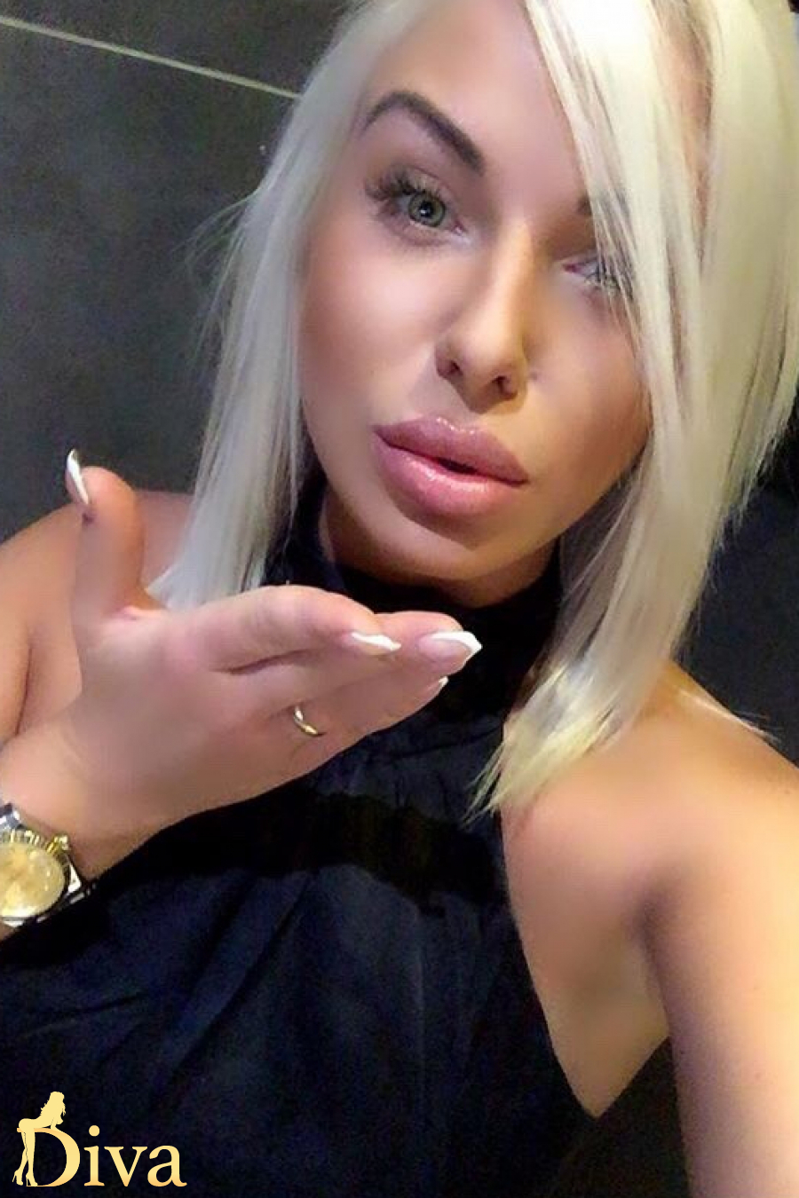 blonde-knightsbridge-hyde-park-corner-victoria-sloane-square-alayna-r16974711589093-0001.jpg
