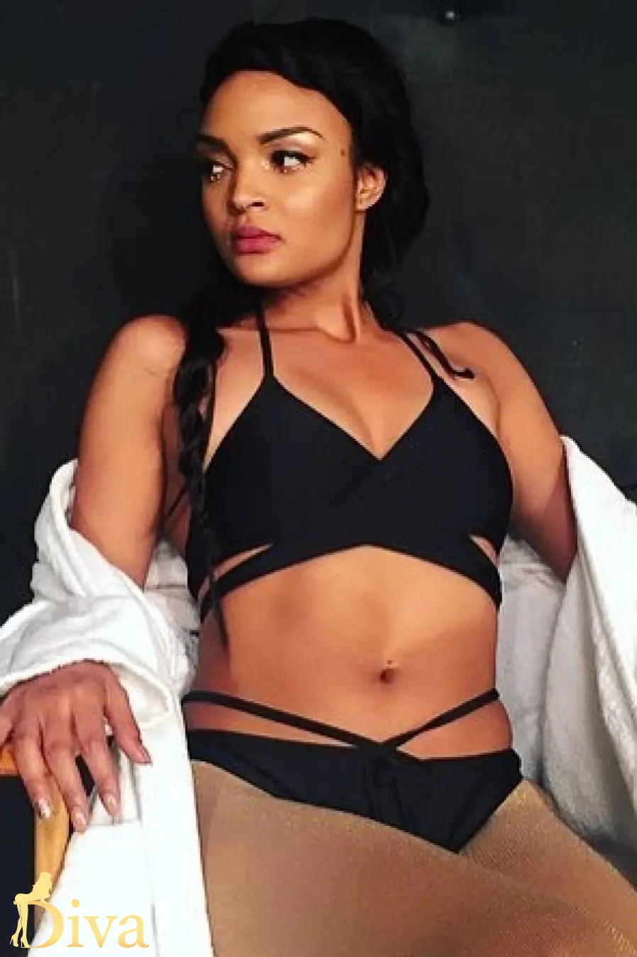 brunette-outcalls-only-yoyo-r16975449408231-0015.png