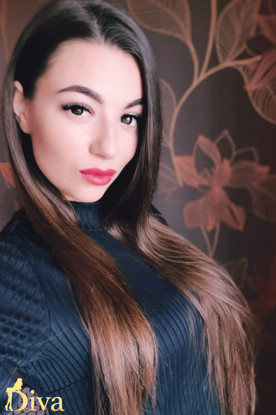 brunette-narnia-r16973555798100-0003.jpg