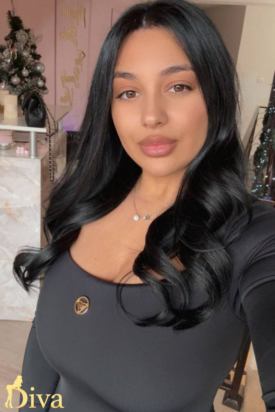 brunette-earls-court-west-brompton-gloucester-road-west-kensington-migdalia-r17783376307598-0001.jpg