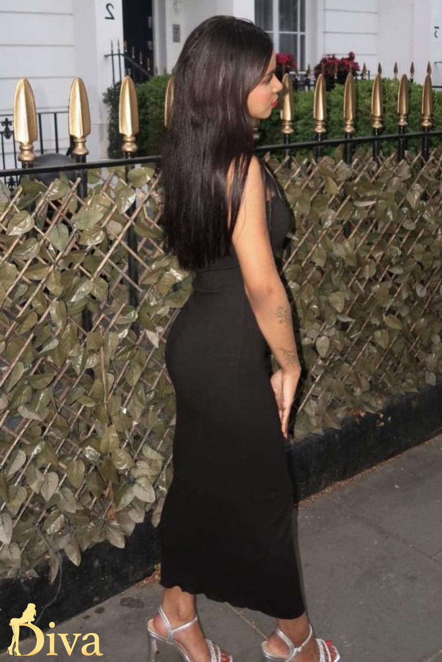 brunette-kensington-olympia-pancha-r17496535336741-0001.jpeg