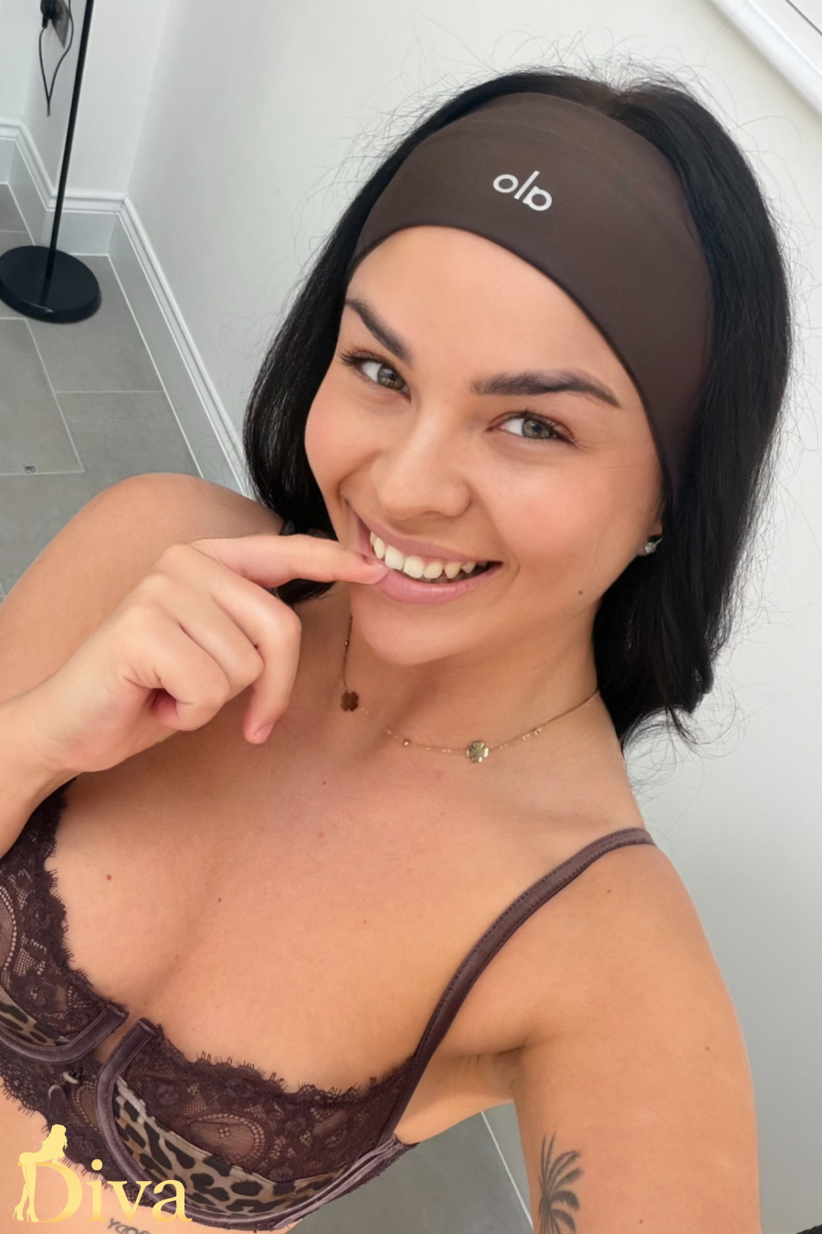 brunette-earls-court-gloucester-road-west-brompton-skye-r17689384898591-0002.jpg