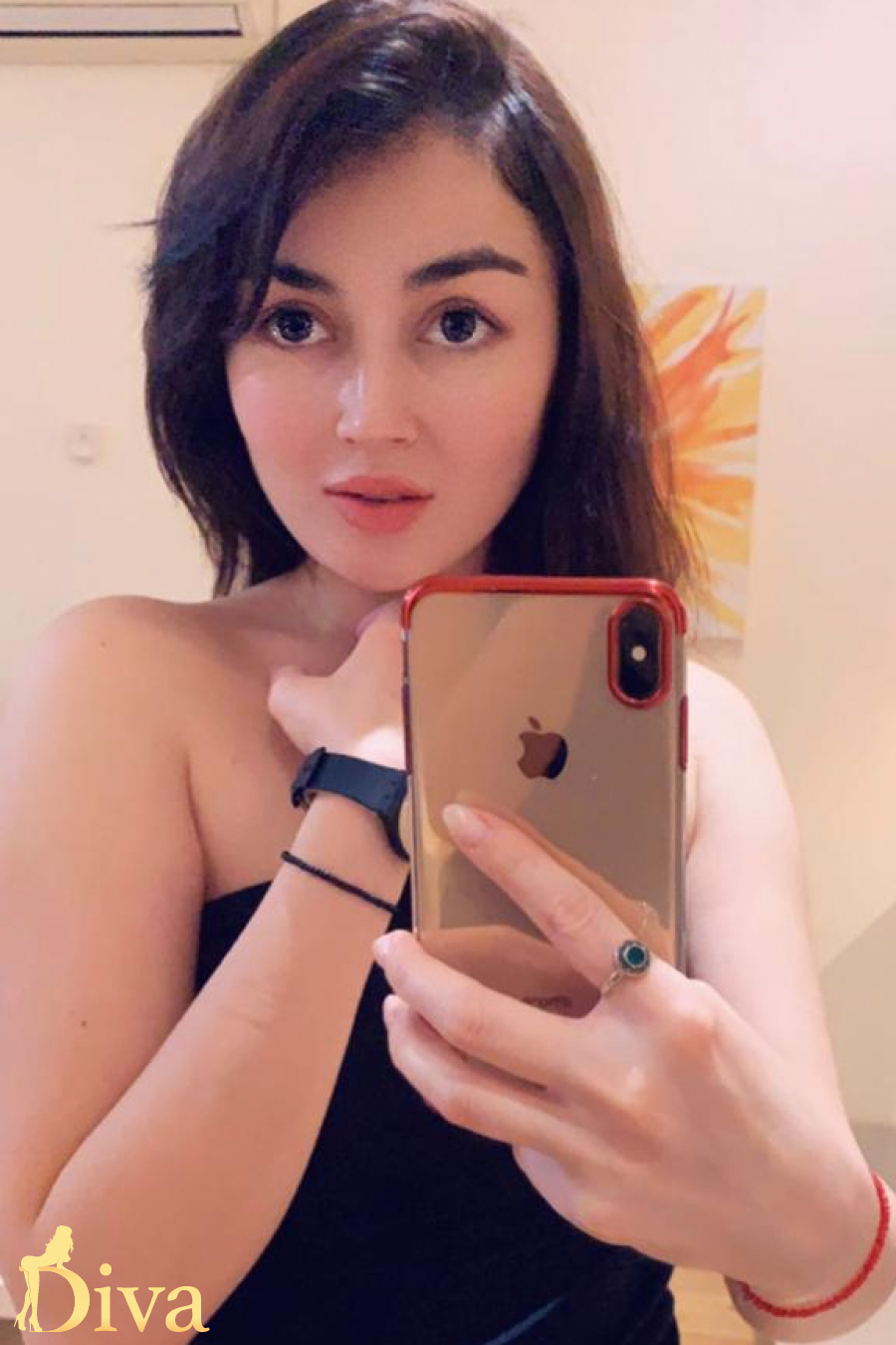 brunette-gloucester-road-earls-court-high-street-kensington-edna-r16973545361996-0002.jpg