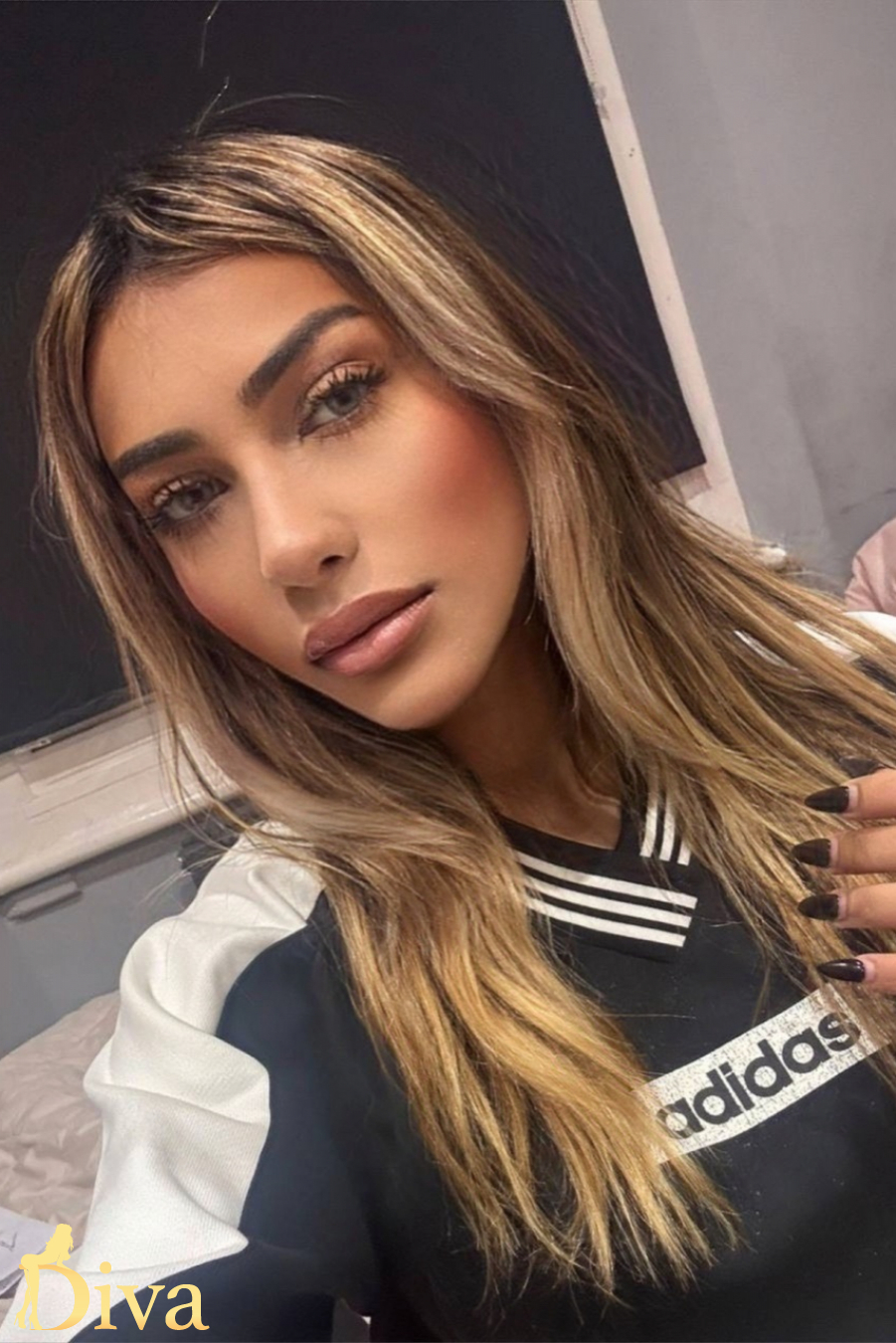 blonde-earls-court-gloucester-road-high-street-kensington-west-brompton-south-kensington-lumi-r17598416883906-0002.jpg