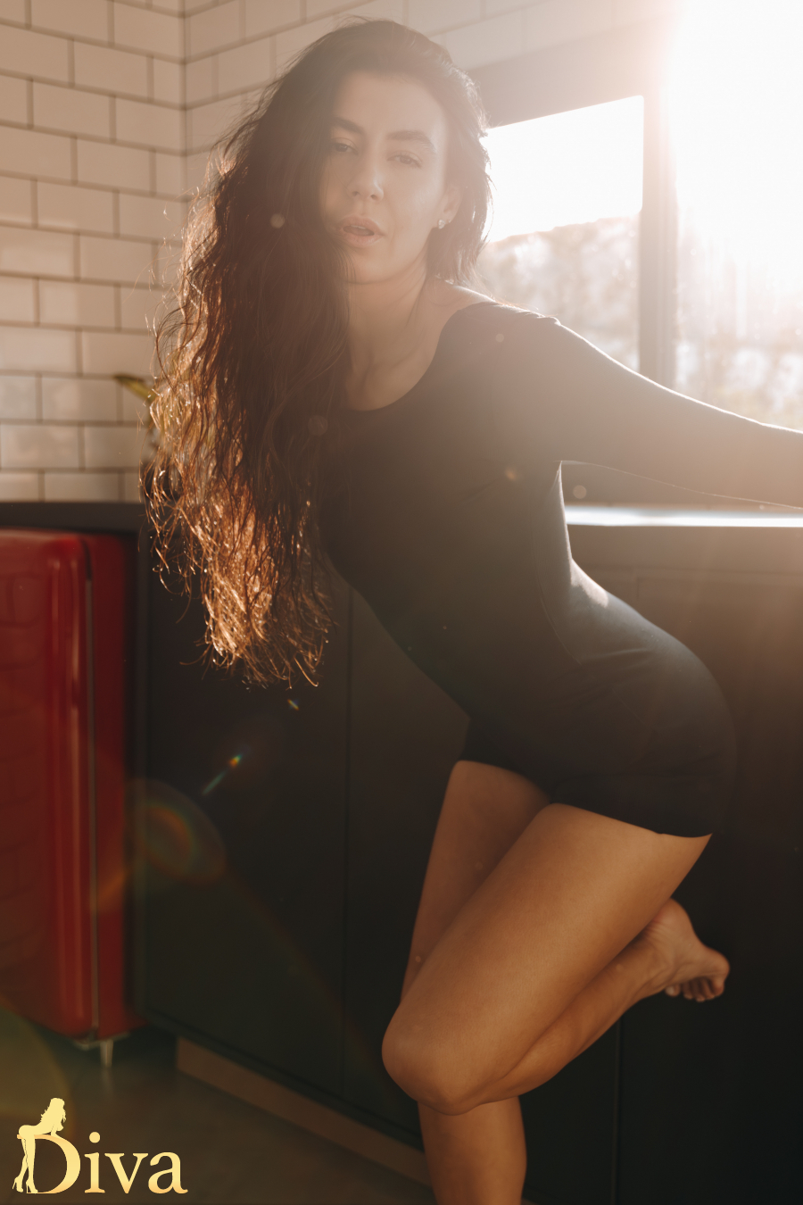 brunette-fulham-broadway-esonica-r17614207163314-0001.jpeg