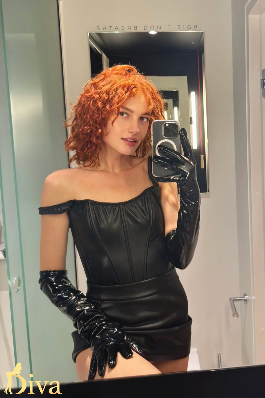redhead-earls-court-zlata-r17732551507403-0002.jpg