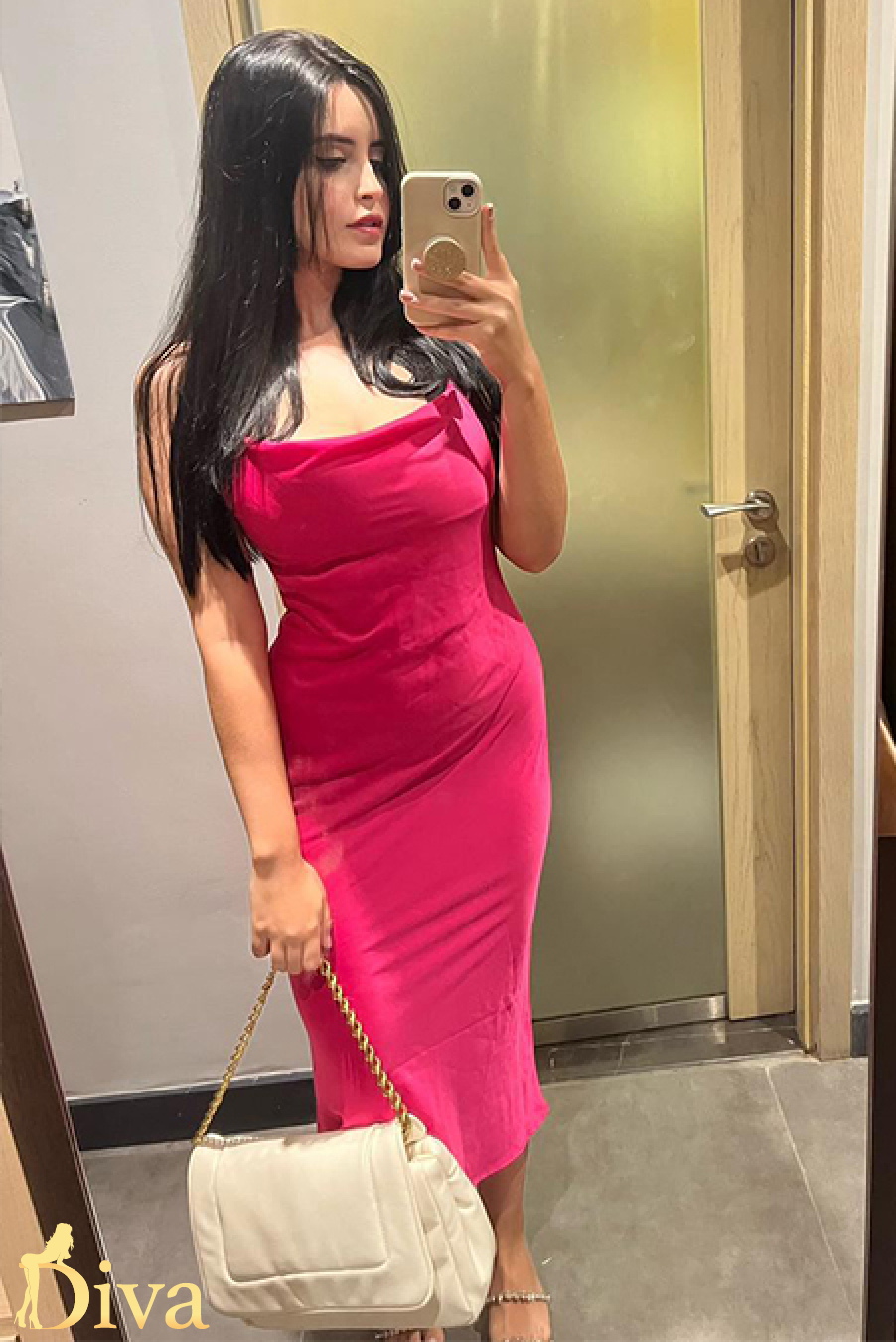 brunette-south-kensington-knightsbridge-sloane-square-molecula-r16975154152723-0001.jpg