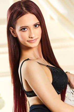 Kimmy Brunette