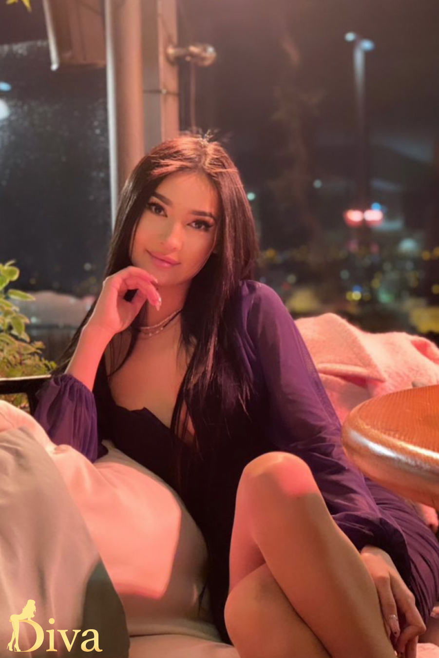 brunette-azargul-r16972417727537-0002.jpg