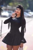 brunette-goodge-street-chavela-r17786073199715-0002.jpg
