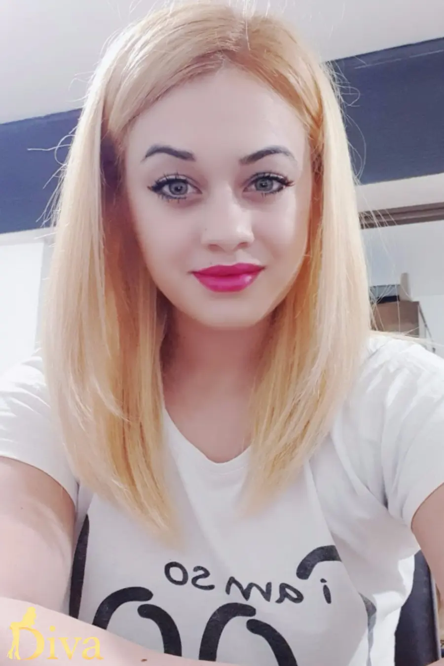 blonde-notting-hill-gate-bayswater-high-street-kensington-queensway-pelia-r16974515149478-0003.png