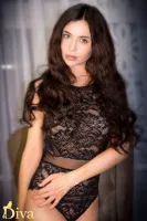 brunette-earls-court-west-brompton-fullham-broadway-gloucester-road-nira-r16975414063274-0109.jpeg