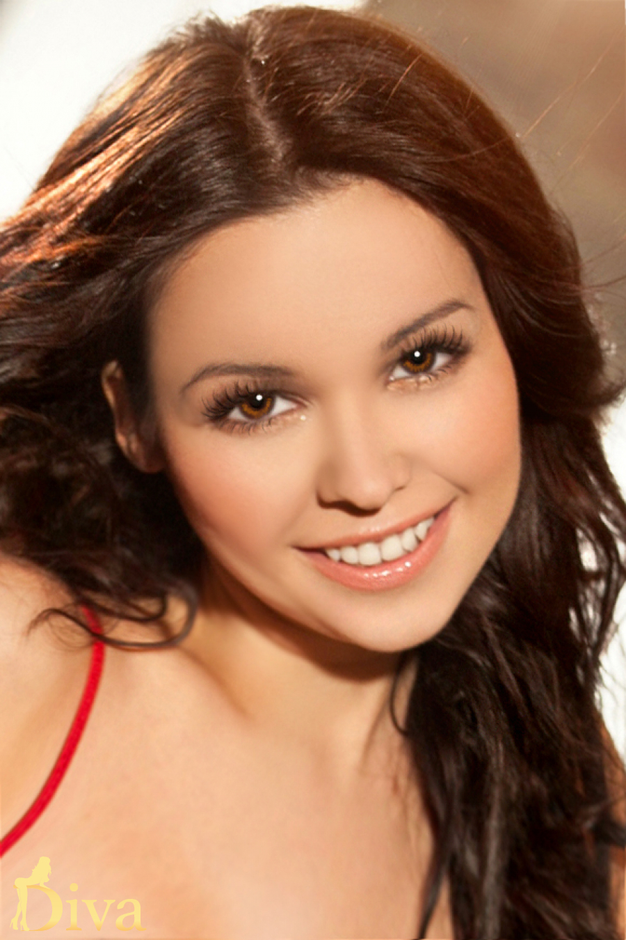 brunette-queensway-bayswater-lancaster-gate-paddington-jessie-r16973753904578-0001.jpg