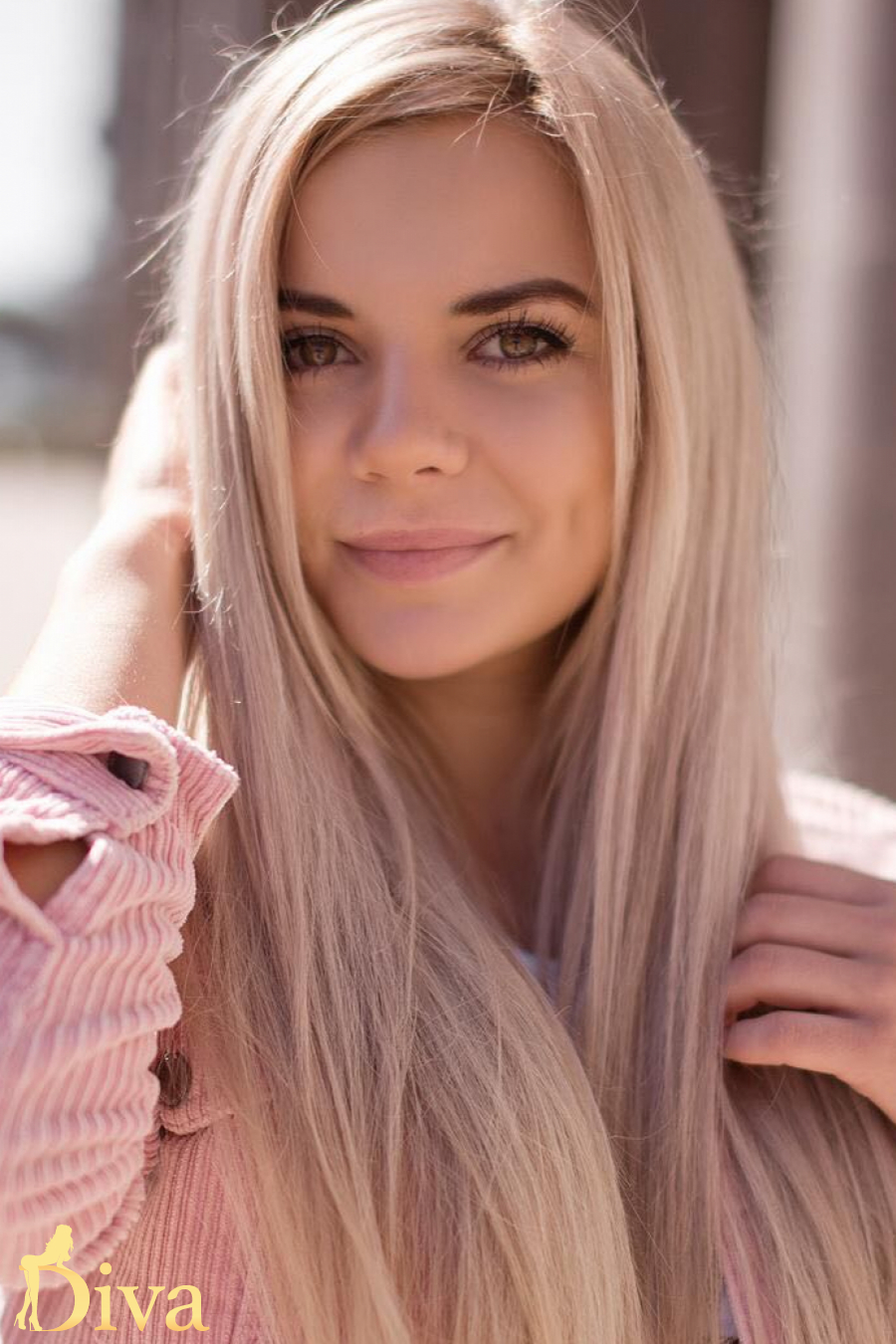 light-brown-kirilla-r16974534069378-0006.jpeg