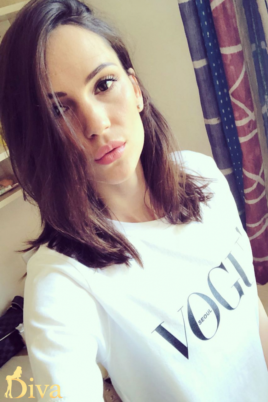 brunette-gloucester-road-high-street-kensington-south-kensington-r16974718221290-0015.jpg