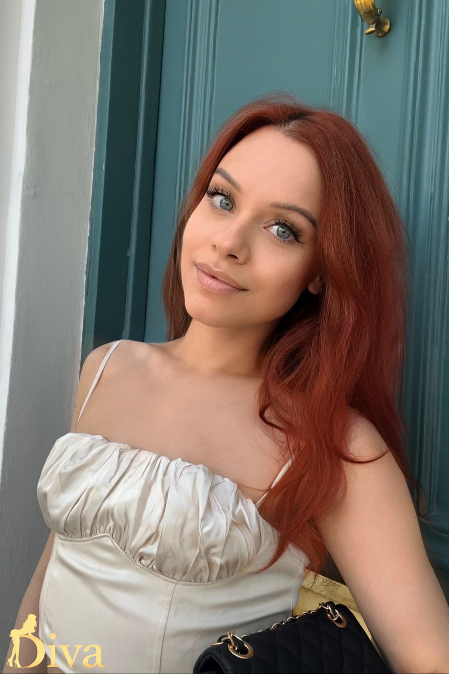 redhead-earls-court-south-kensington-gloucester-road-lakmie-r17796423185192-0004.jpg