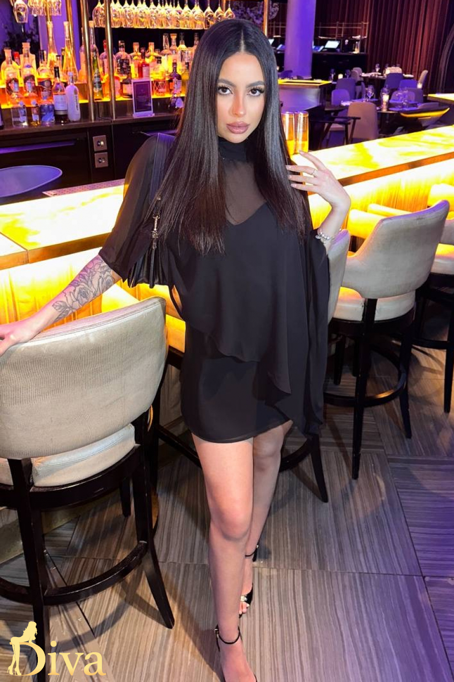 brunette-paddington-bayswater-queensway-lancaster-gate-milkyway-r17721895293570-0002.jpeg