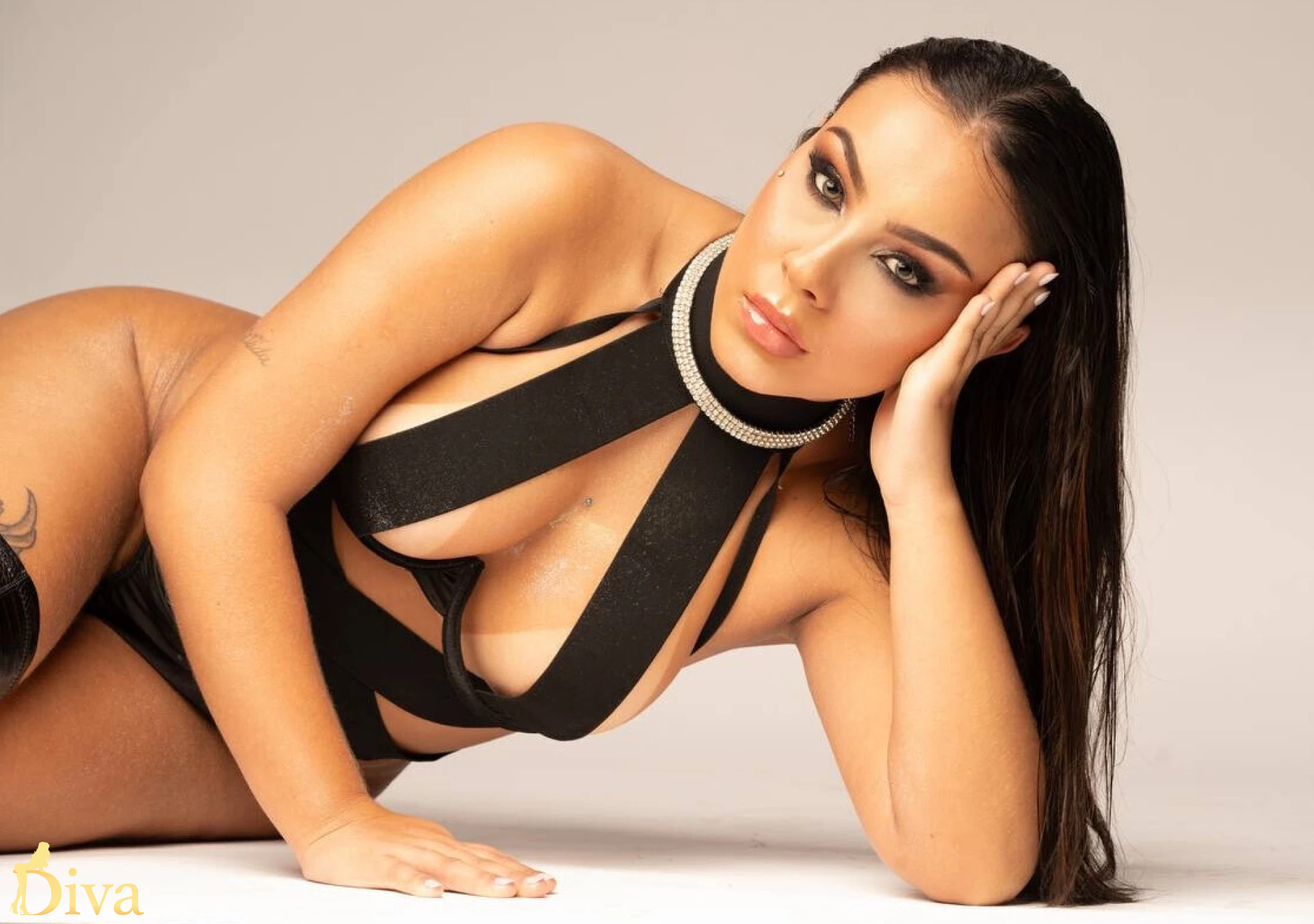 brunette-earls-court-gloucester-road-south-kensington-west-brompton-raela-r17392152692780-0001.jpeg