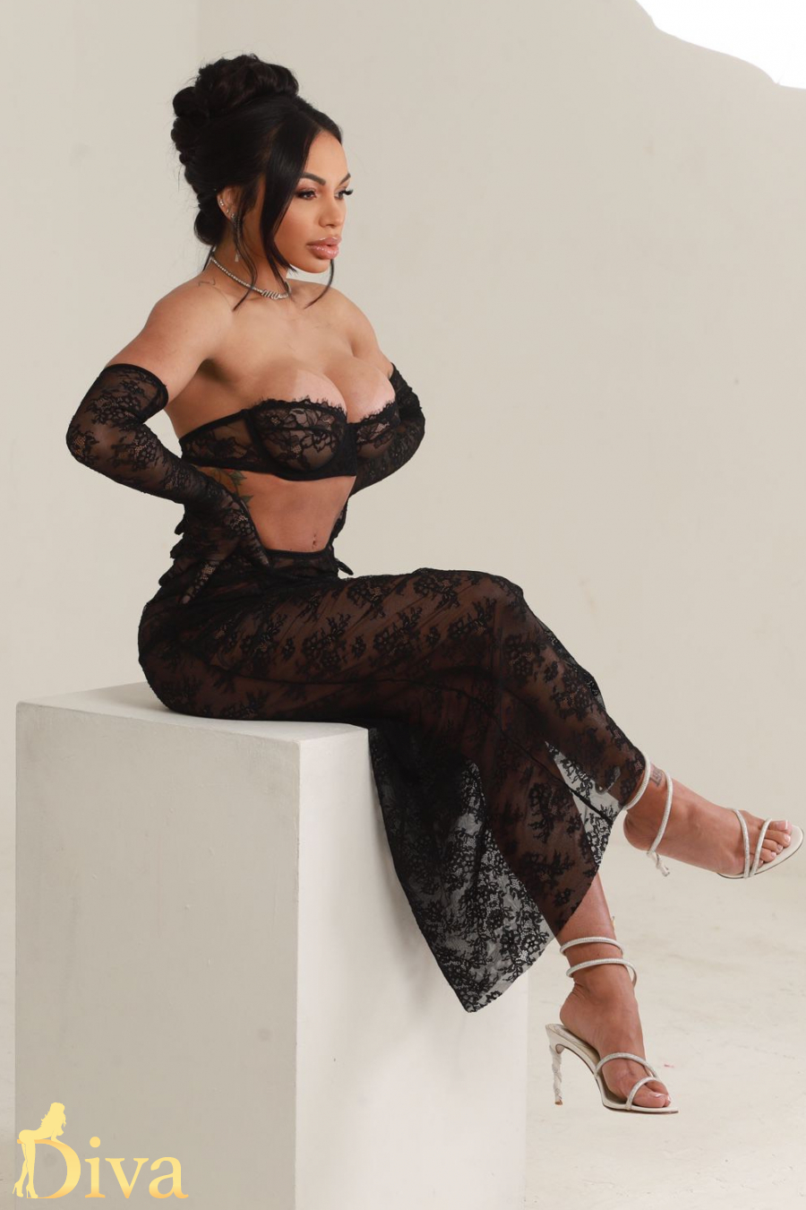 brunette-blackwall-canary-wharf-east-india-cotonella-r17360083278039-0001.jpeg