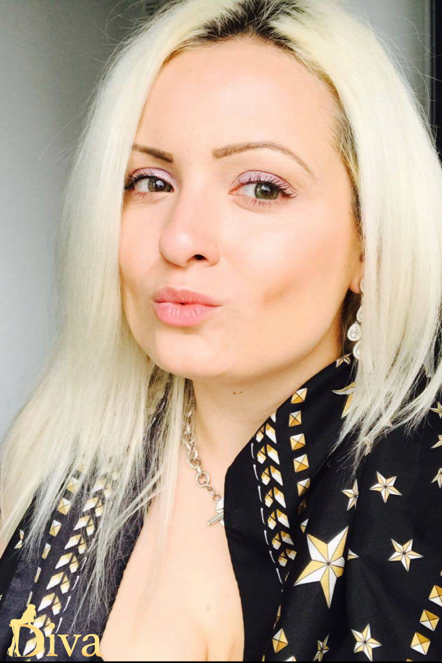blonde-rumiana-r16975002416648-0013.jpg