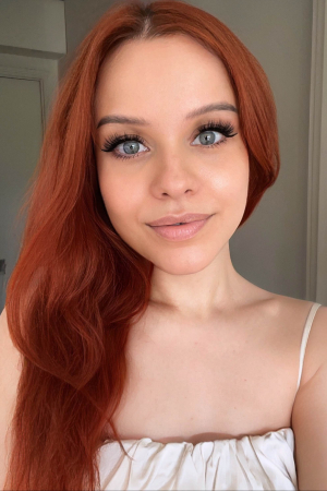 redhead-earls-court-south-kensington-gloucester-road-lakmie-r17797990057389-0002.jpg