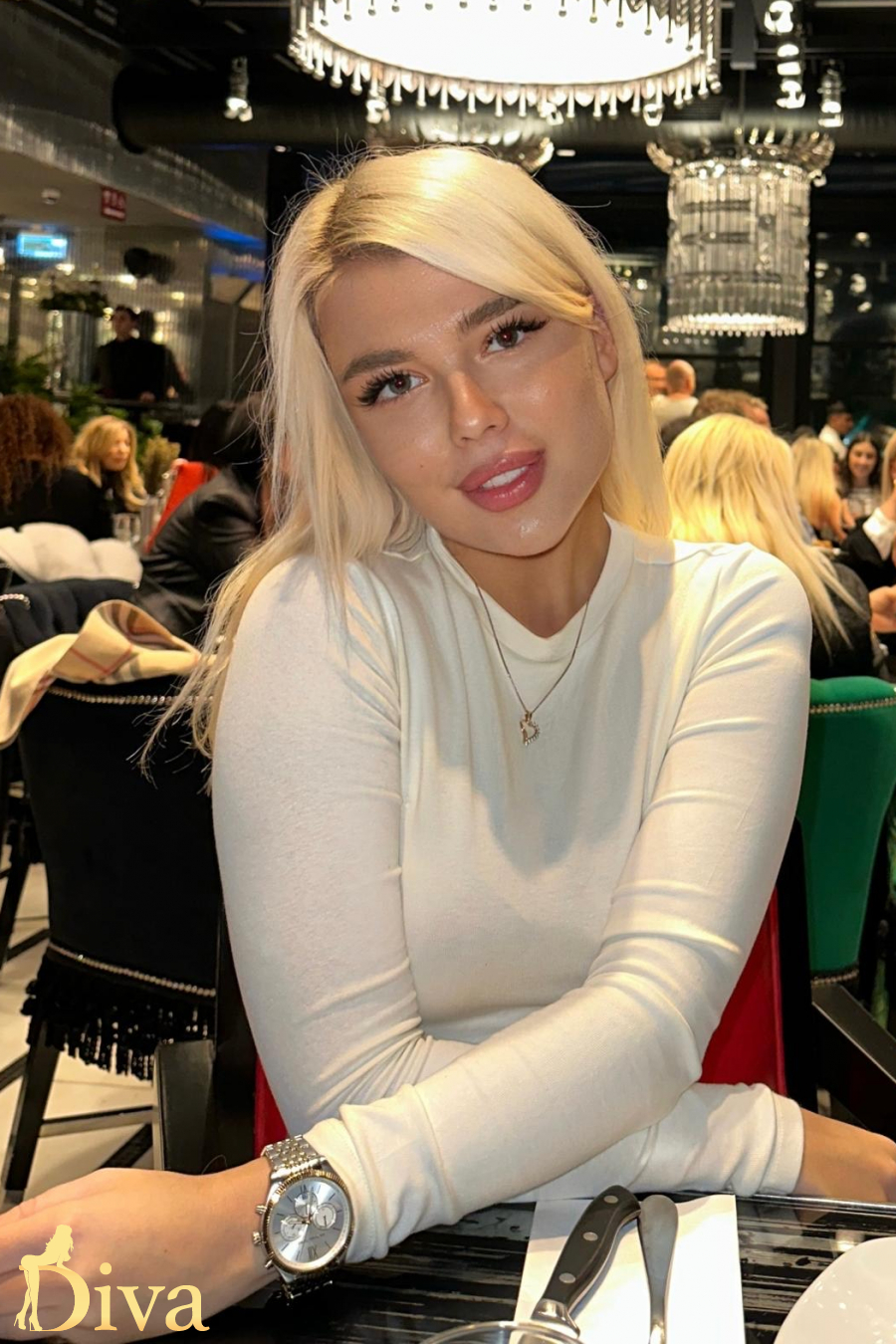 blonde-south-kensington-earls-court-sloane-square-iceberg-r16972326001807-0001.jpg