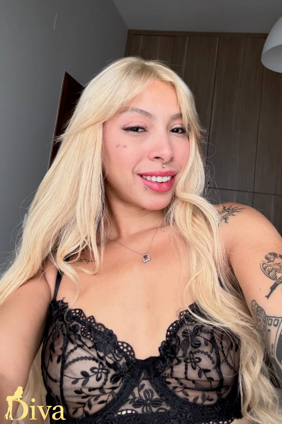 blonde-earls-court-latto-r17623651383516-0002.jpeg