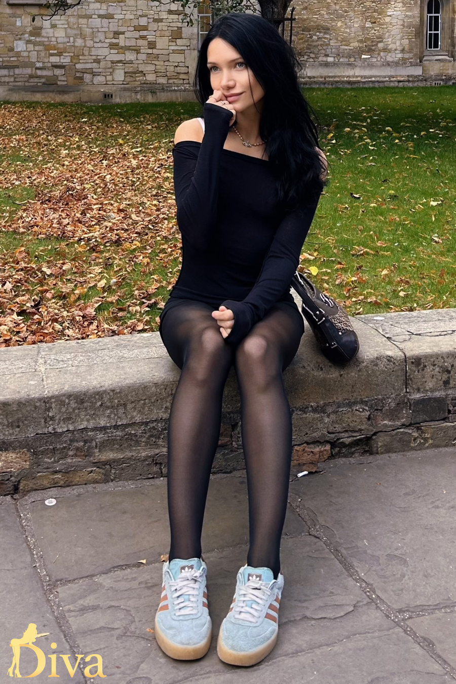 brunette-earls-court-gloucester-road-west-brompton-esfir-r17608763508248-0001.jpg