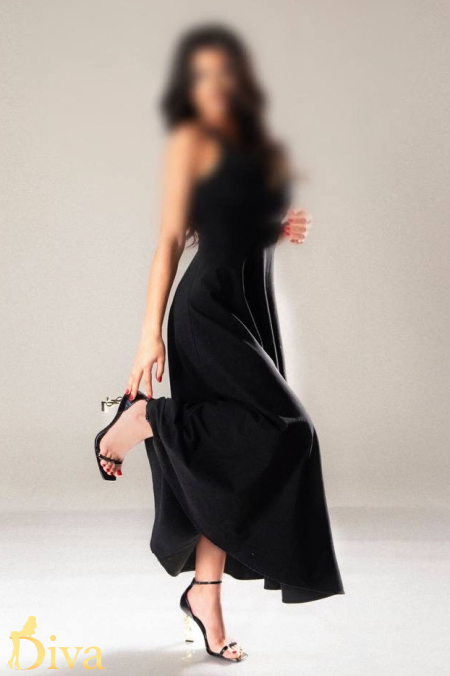 brunette-west-brompton-earls-court-gloucester-road-fulham-broadway-irida-r17596056236889-0001.jpeg