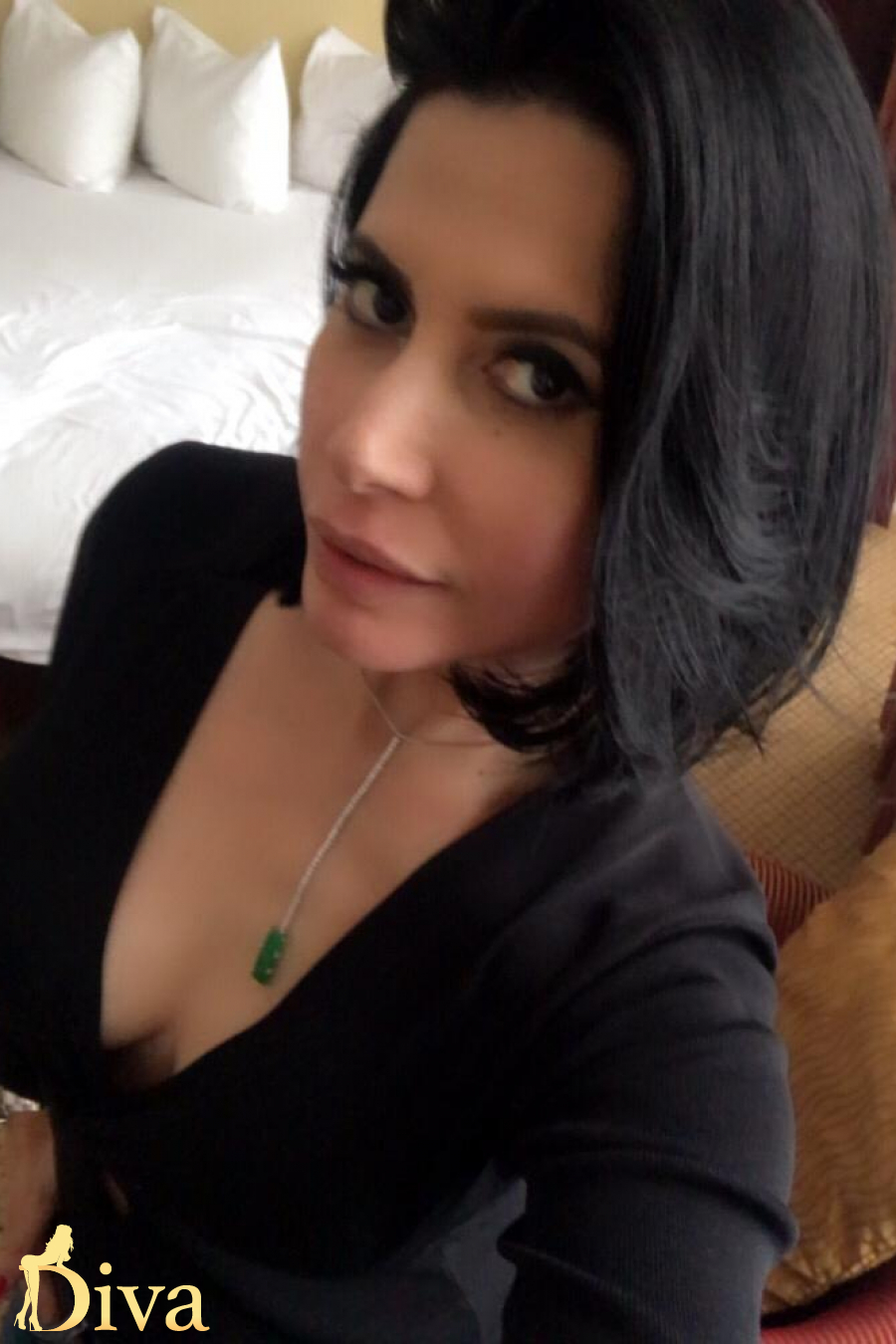 brunette-doriana-r16974517927384-0004.jpg
