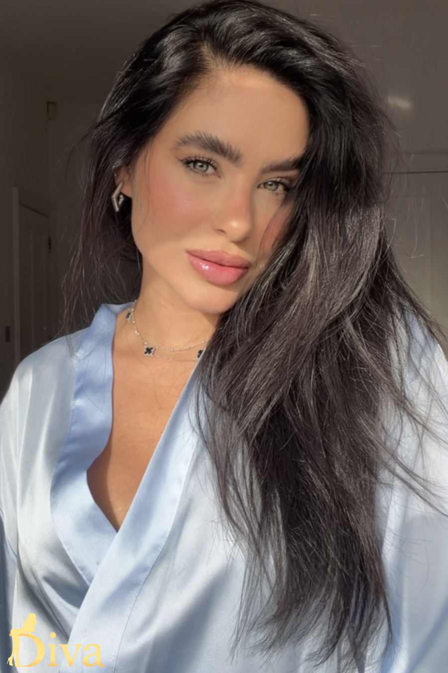 brunette-west-brompton-earls-court-fulham-broadway-marzena-r17792877487394-0001.jpeg