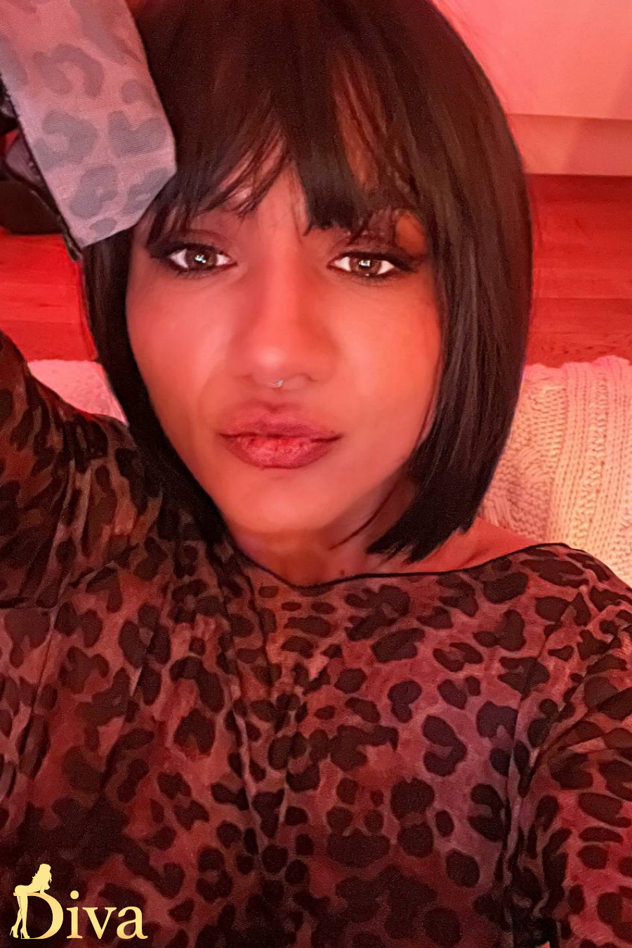 brunette-gloucester-road-high-street-kensington-knightsbridge-johnica-r17670154343345-0002.jpeg